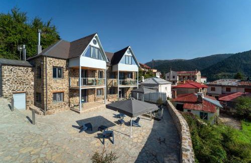 Karpenisi Chalet De Esquí | Dandy Villas Karpenisi Complex - Lux Chalets - Inflatable Pool-Hot Tub