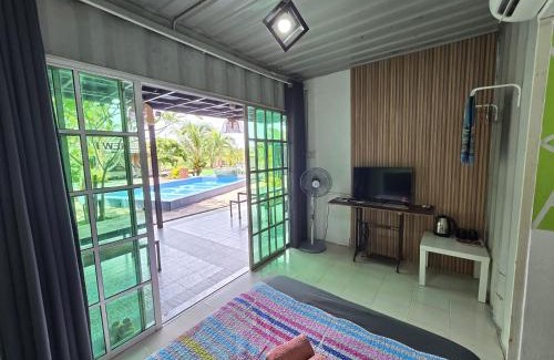 Kota Sarang Semut Complejo | Dangau Sala D'Kontena
