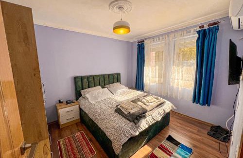 Bajram Curri Apartamento | Dani Apartments, Albanian Alps, Tropoje