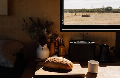 Yallingup Cabina | Daniel · Daniel the Tiny Home @ Yallingup