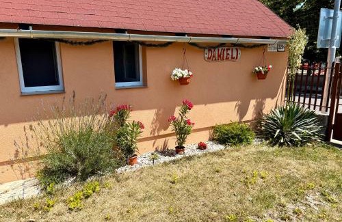 Sturovo Casa | Danieli Holiday Home