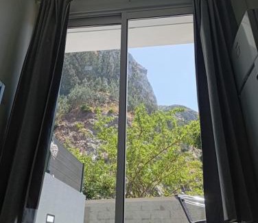 Curral das Freiras Apartamento | Danny's Rural Suite T1