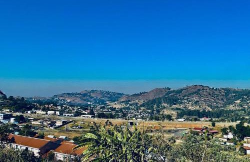 Mbabane Apartamento | Danora's Apartment with Airport Shuttle