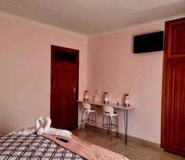 Greater Johannesburg Metropolitan Area Casa | Danrit Guesthouse - Uncapped wifi