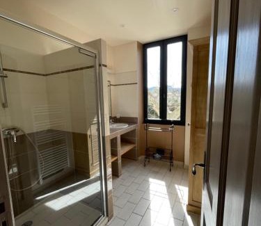 St.-Remy-de-Provence Apartamento | DANS LES ALPILLES - 2 chambres ST REMY