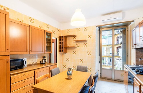 San Salvario Apartamento | Dante Subway Apartment