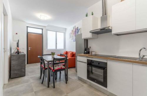 Rho Apartamento | Dany & Carol - Affitto Breve Rho Stazione-Milano
