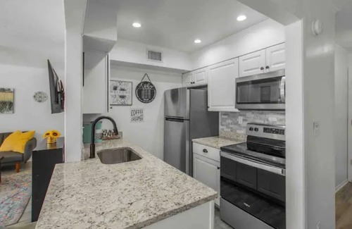 Daphne Condominio | Daphne Condo By the Bay