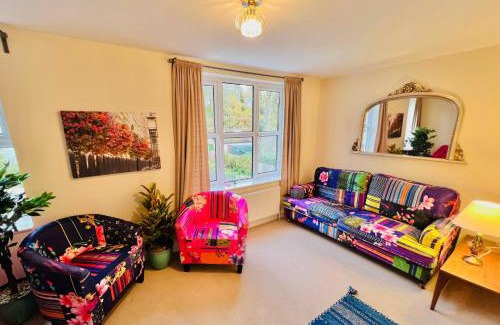 Keynsham Apartamento | Dapps Hill Haven - between Bristol and Bath, both 9 mins by train!