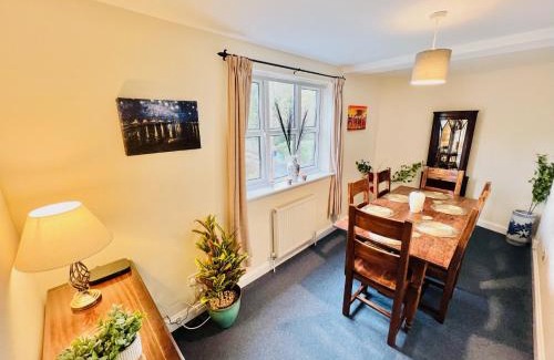 Keynsham Apartamento | Dapps Hill Haven - between Bristol and Bath, both 9 mins by train!