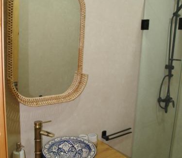 Tamrhakht Hotel | Dar Makai Surf Hotel
