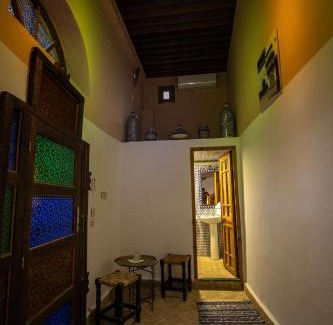 Zekkak Er Roumane Casa | Dar Nana fes