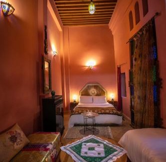 Zekkak Er Roumane Casa | Dar Nana fes