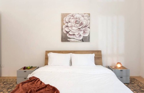 Mar Mikhael Apartamento | Dar Rmeil Large & Vintage POWER 24/24