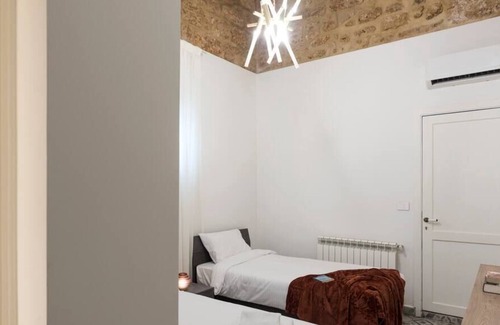 Mar Mikhael Apartamento | Dar Rmeil Large & Vintage POWER 24/24