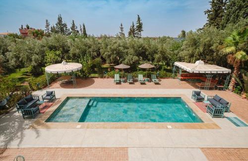Oulad Hassoune Casa | Dar Salah - Eddine Oasis Pool & SPA