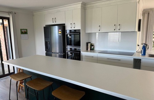 Robin Hill Casa | Darcy’s Ranch. 5mins to CBD & Mt Panorama