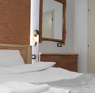 Korce Hotel | Dardha INN