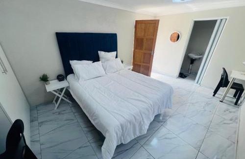 Emfuleni Casa | Daremp Guest living
