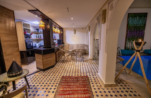 Zekkak Er Roumane Casa | Darif's Riad Fes