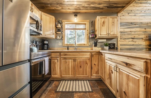 Florissant Cabina | Dark Sky Views - Firepit - Sauna - Grill - Fishing