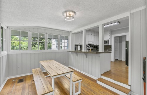 Hoover Casa | Darling Farmhouse on an Acre Lot