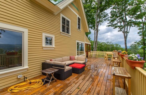 East Burke Casa | Darling Hill Oasisnn