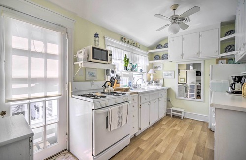 North End Cabaña | Darling Ocean City Cottage, 2 Blocks to Beach!