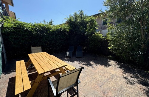 Mas Pinell Chalet De Esquí | Daró 3D 48 - 50 m de la playa, A/C, fibra y aparcamiento