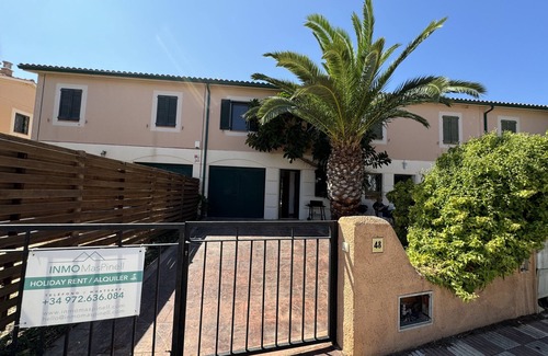 Mas Pinell Chalet De Esquí | Daró 3D 48 - 50 m de la playa, A/C, fibra y aparcamiento