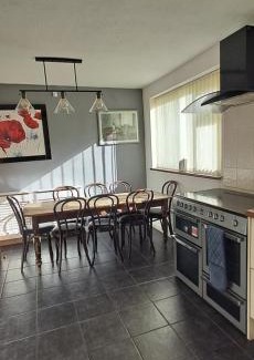 Denbigh Casa | Daron Large Country Cottage