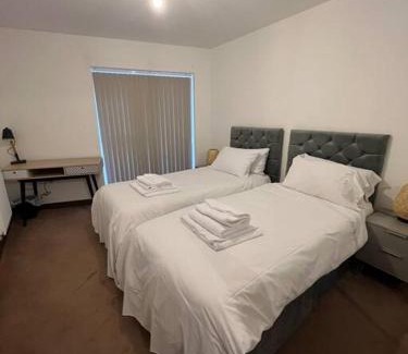 Dartford Apartamento | Dartford Lux Stay 1 bedroom apartment- free parking next to station