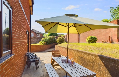 Totland Bay Casa | Dartmouth House - Bayside