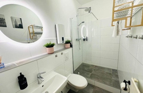 Suedviertel Apartamento | Das Berg Apartment Rüttenscheid, Netflix, nahe Messe, Klinikum