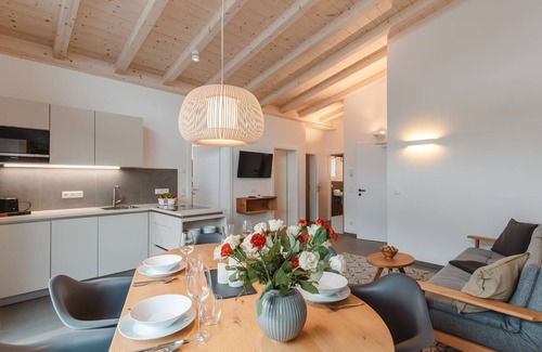 Gries Apartamento | Das Georgen, Großglockner+Kitzsteinhorn by Interhome