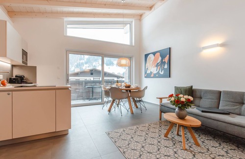 Gries Apartamento | Das Georgen, Großglockner+Kitzsteinhorn by Interhome