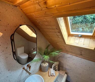 Tarjan Casa | das haus - kisház a völgyben