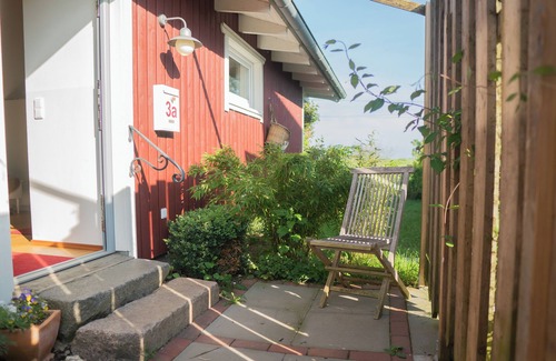 Grodersby Casa | Das Pustehus in Grödersby, Weitblick Über Wiese und Feld zur Schlei