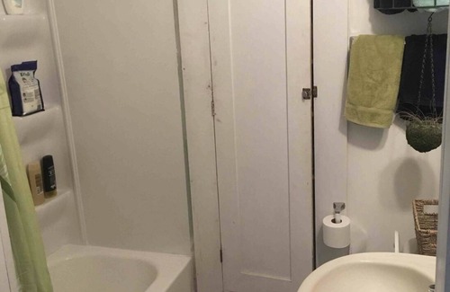 Near Eastside Casa | Dashing Duplex Near Mass Ave