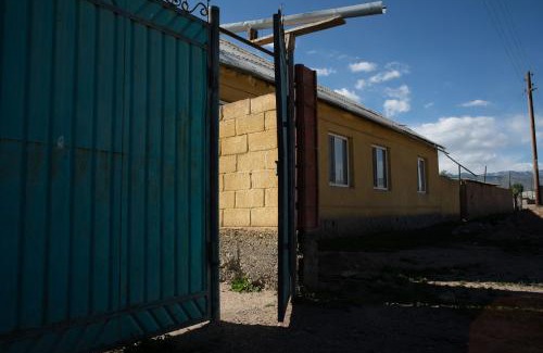 Naryn Region Casa | Dastans Homestay, Bed and Breakfast & Horse riding