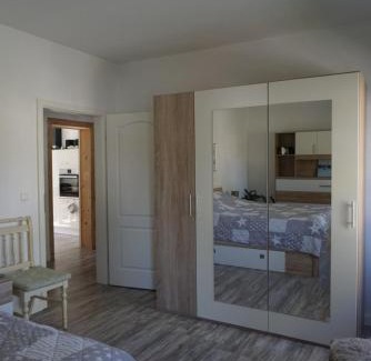 Neuengroden Apartamento | Dat Wittsche Hus - Ferienwohnung an der Nordsee