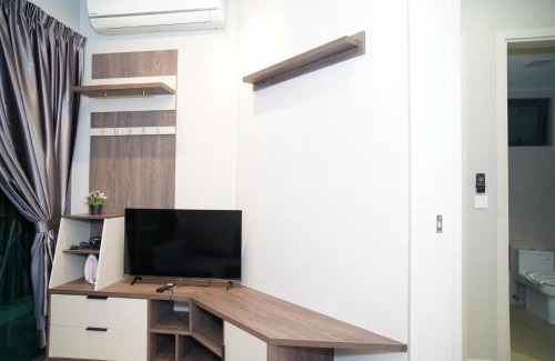 Taman Keramat Apartamento | Datum Jelatek Residence By Rasbo Galaxy Suites