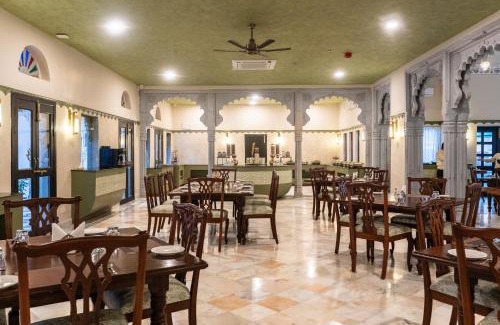 Udaipur Hotel | Daulatgarh Resort