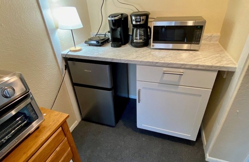 North Mountain Casa | Dave's Sunshine Getaway for 2 or 3/Private with free heated Pool