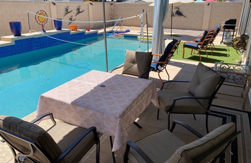 North Mountain Casa | Dave's Sunshine Getaway for 2 or 3/Private with free heated Pool