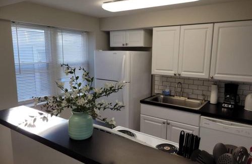 Joslyn Castle Apartamento | Davenport Dwellings-Two Bedroom
