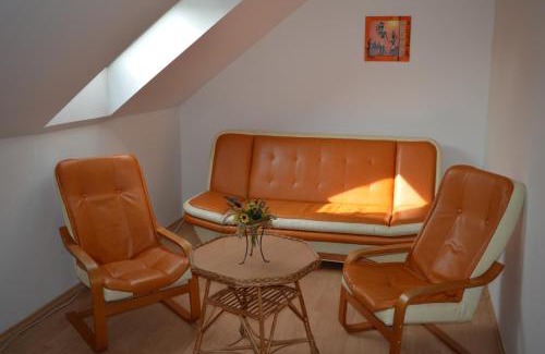 Roznava Casa | Davi Penzion & Bowling