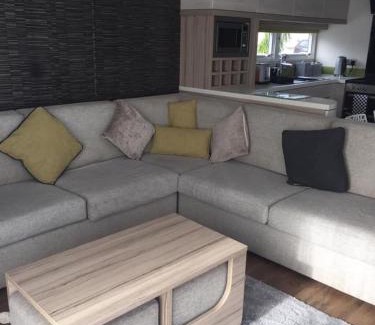 Ringwood Casa | Davies Caravans on Oakdene Forest Park 2 bedroom holiday home - entertainment passes included