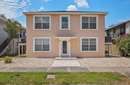 Davis Islands Apartamento | Davis Islands 1 Bedroom Grecian Island