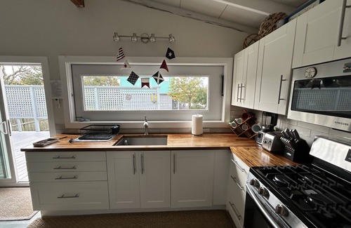 Davis Park Casa | Davis Park, Fire Island. Bay/sunset views. Updated 4 bed/2 bath house w A/C